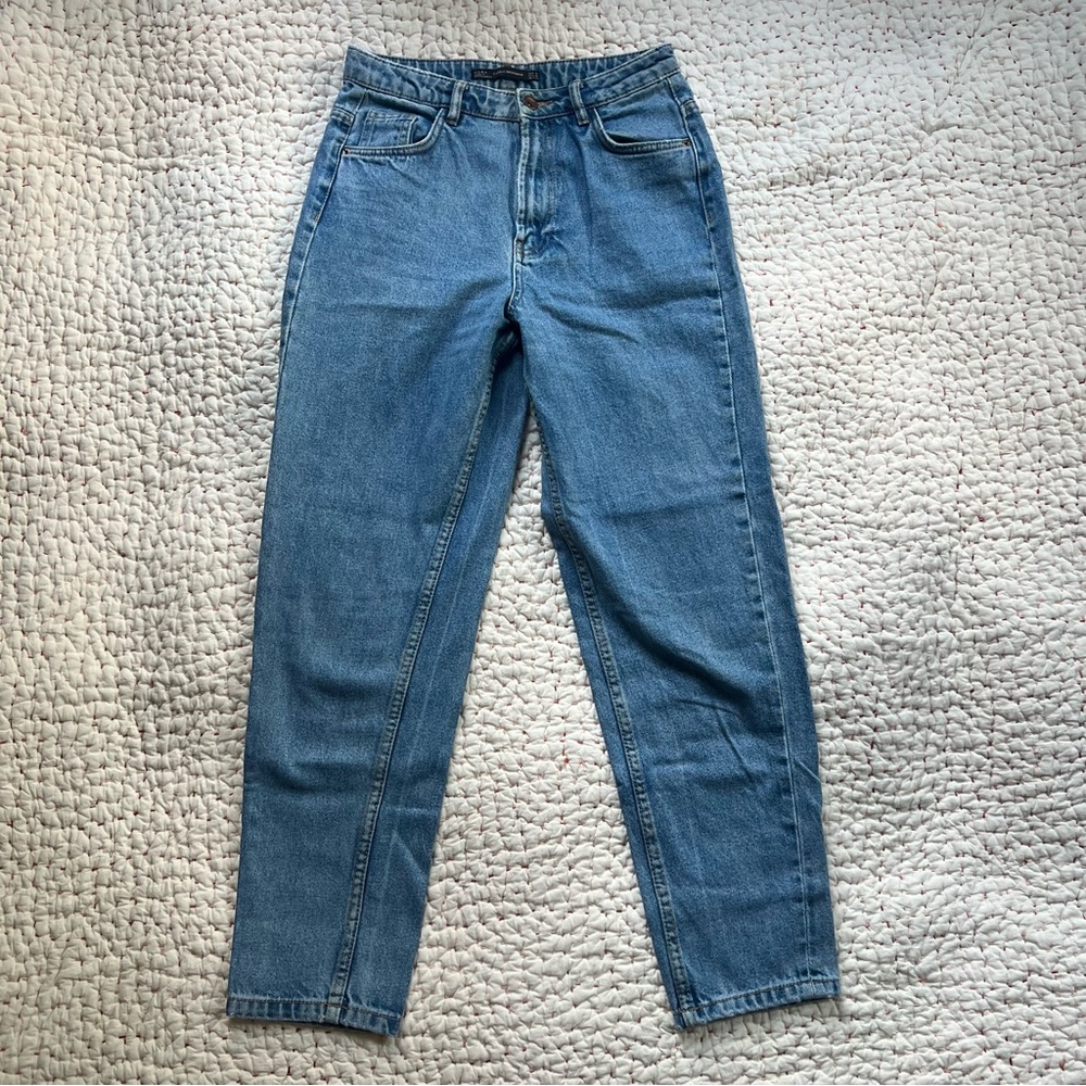 CROPPED BLUE JEANS - Zara